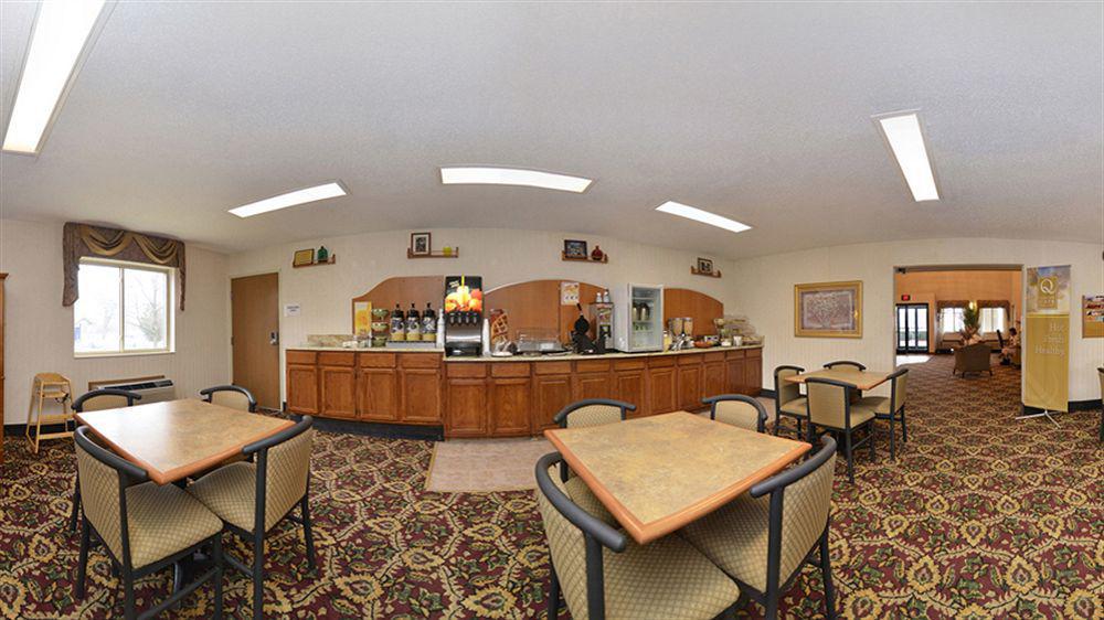 Quality Inn & Suites Woodstock Near Lake Geneva Екстер'єр фото